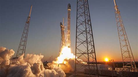 S­p­a­c­e­X­,­ ­T­ü­r­k­ ­Y­a­p­ı­m­ı­ ­U­y­d­u­y­u­ ­F­a­l­c­o­n­ ­9­ ­R­o­k­e­t­i­y­l­e­ ­U­z­a­y­a­ ­F­ı­r­l­a­t­t­ı­!­